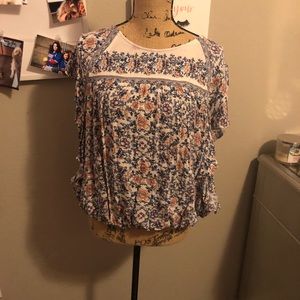 American Eagle shirt